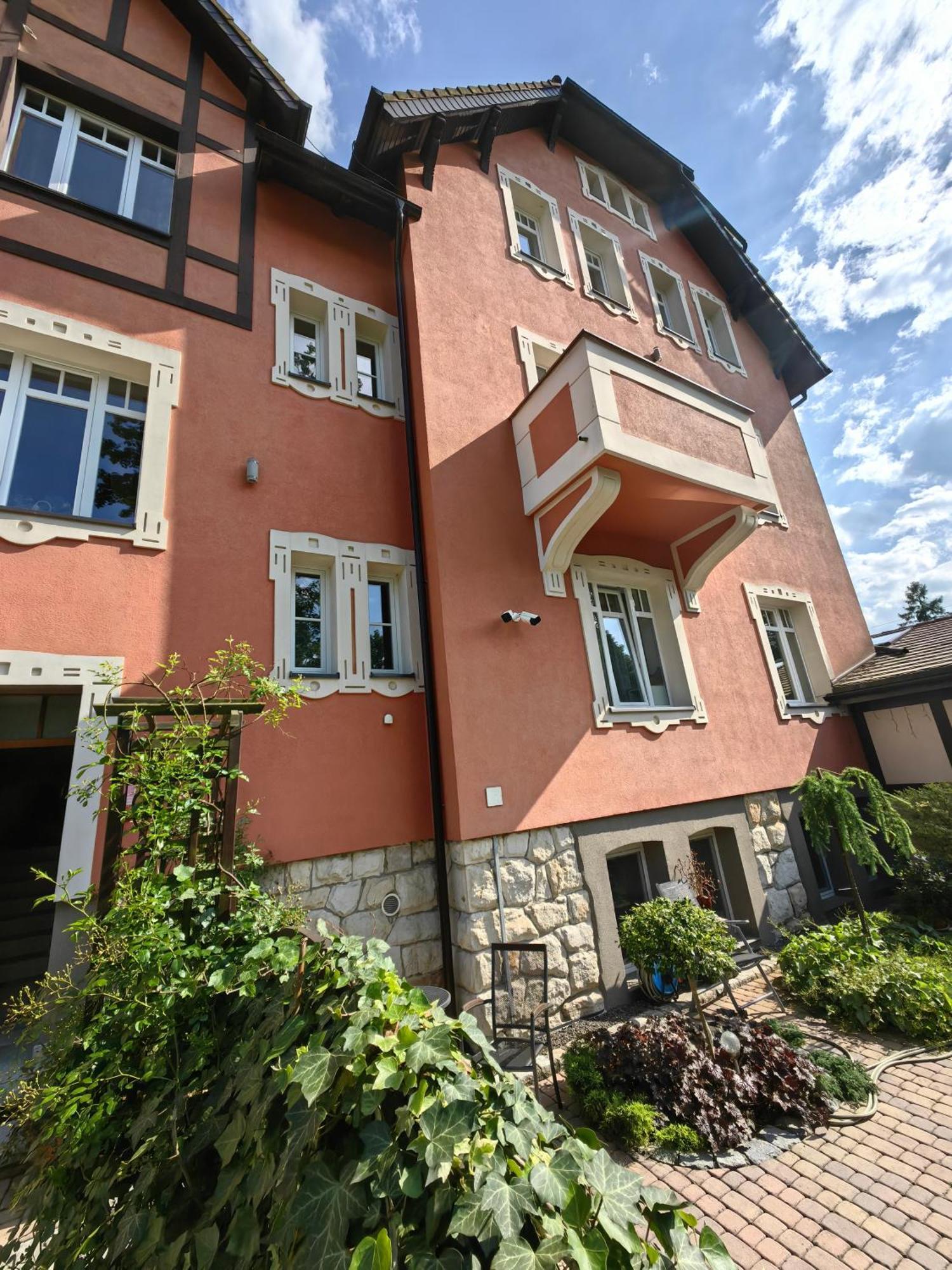 Willa San Remo Kudowa Zdroj Exterior photo